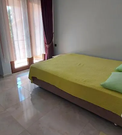 Altinoluk Denize 50 M 1+1 Yeni Daire * Edremit (Balikesir)